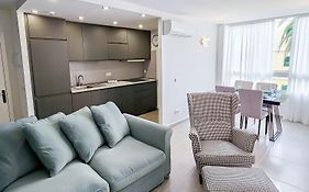 P&L House Las Olas